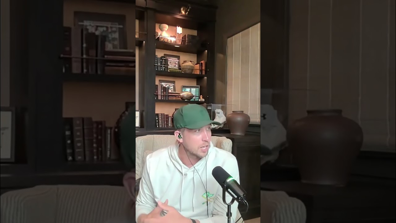 Nick Foles Supports Makai Lemon’s New Jersey Number with Eagles News