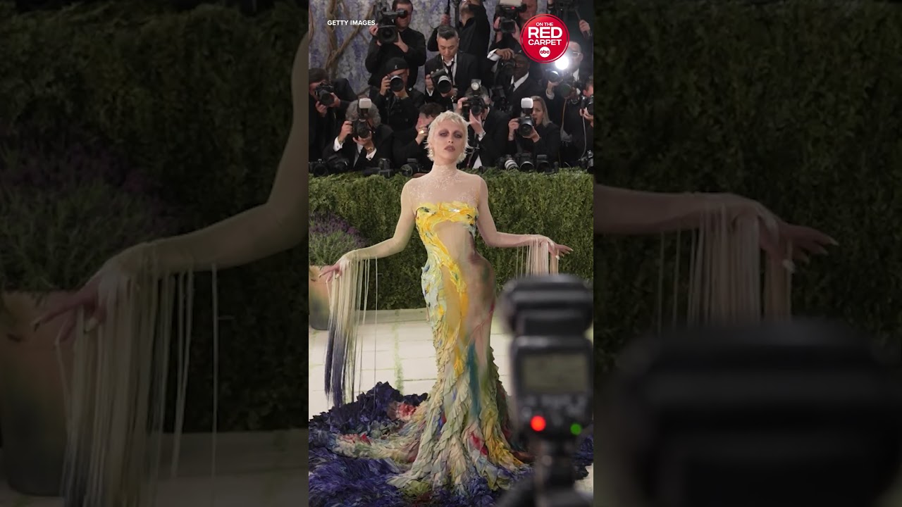 Emma Chamberlain Steals the Spotlight at Met Gala 2026: What Happened with Her Stunning Gown?
